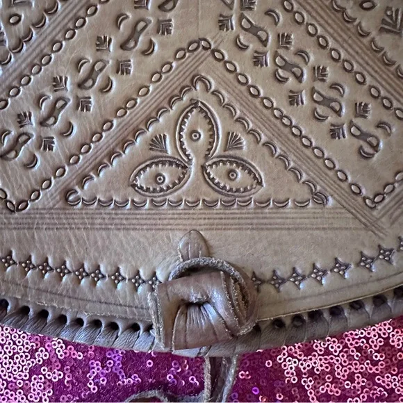 🍄‍🟫VINTAGE 70s Boho Cognac Genuine Leather Satchel Bag - Picture 6 of 8